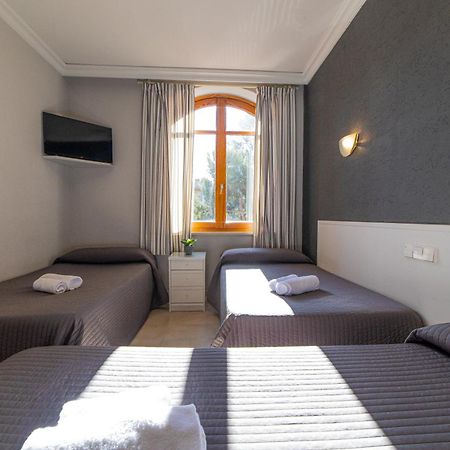 Hostal Ya Aspe Esterno foto