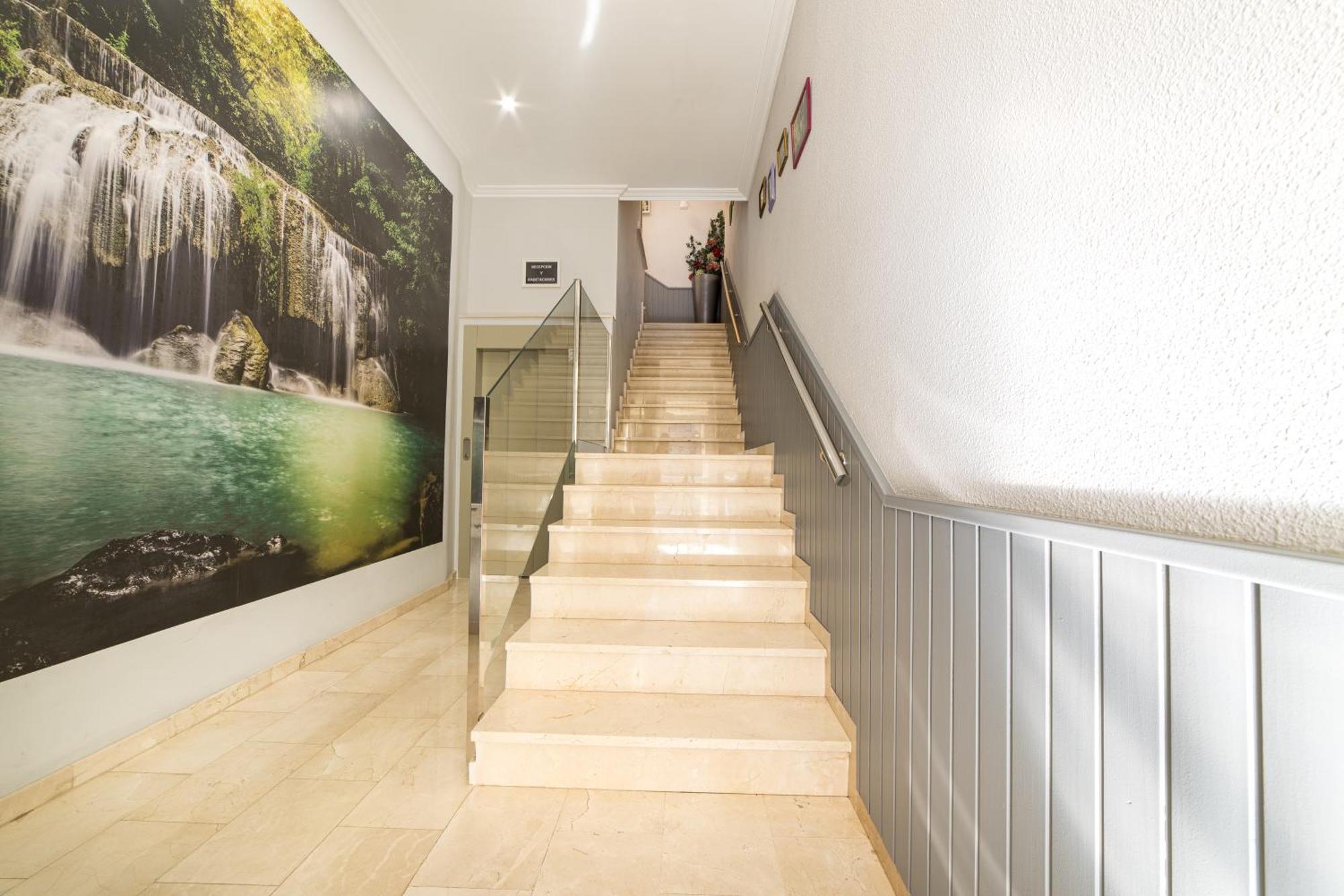 Hostal Ya Aspe Esterno foto